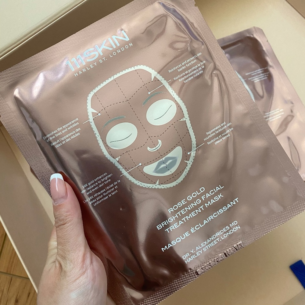 111SKIN rosegold brightening facial treatment mask